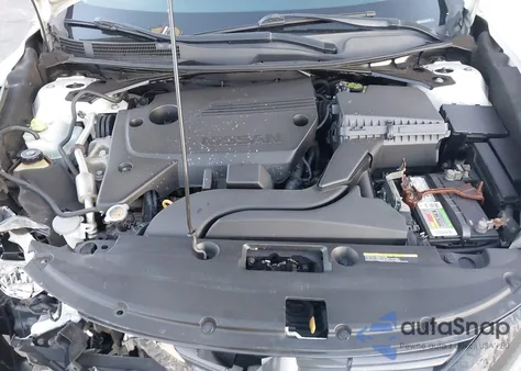 2016 Nissan Altima 2.5/2.5 S/2.5 Sl/2.5 Sr/2.5 Sv из США, поврежденный, VIN 1N4AL3AP7GC186370